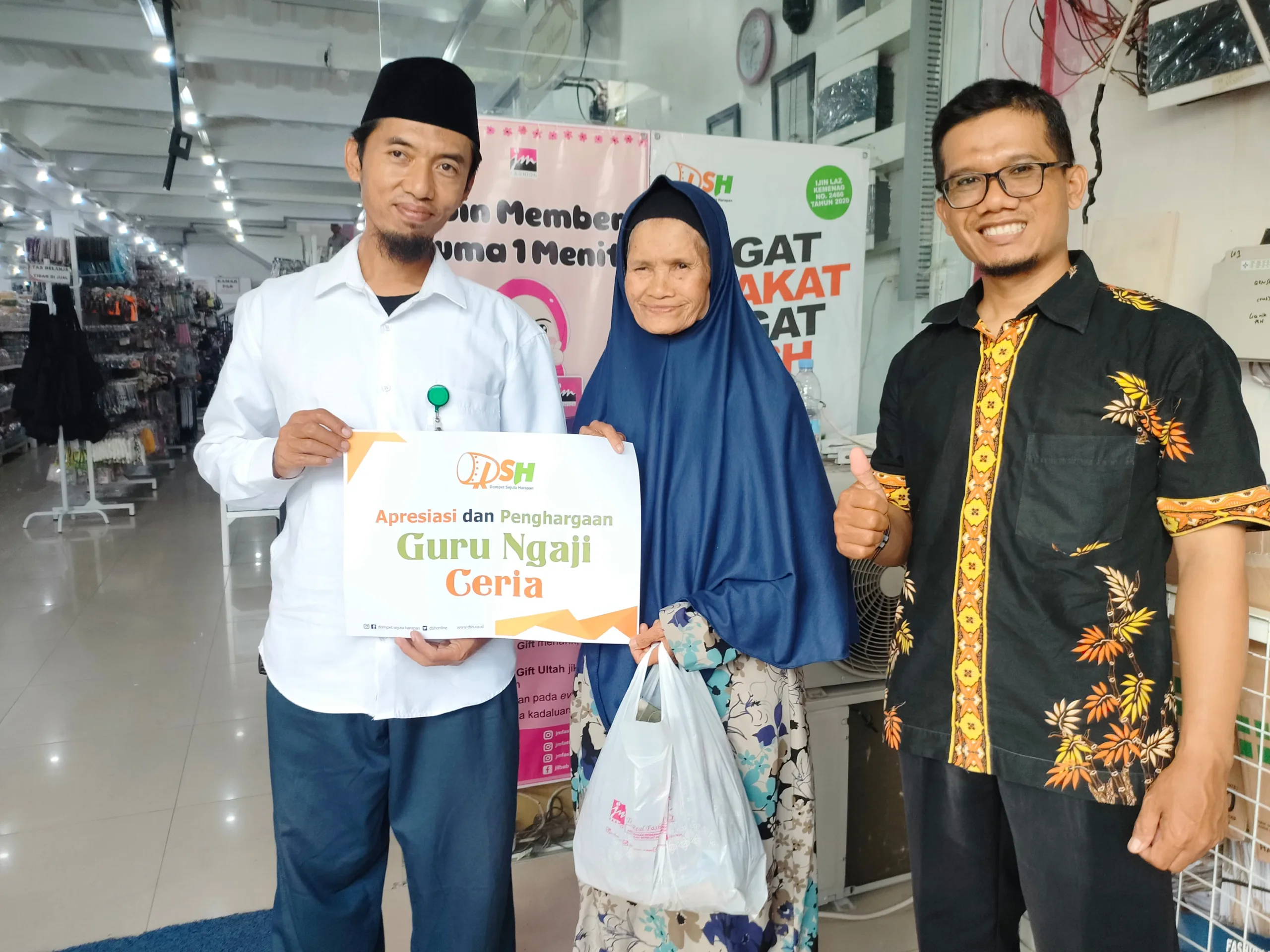 DSH Salurkan Bantuan untuk Guru Ngaji, Kisah Kedermawanan Menginspirasi