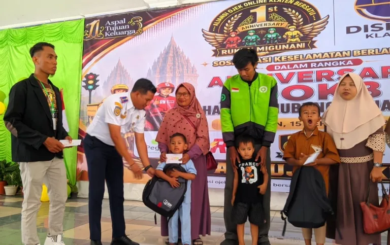 Rayakan Anniversary ke-1, Aliansi Ojek Online Klaten Bersatu Gandeng DSH Gelar Aksi Sosial dan Galang Dana Air Bersih