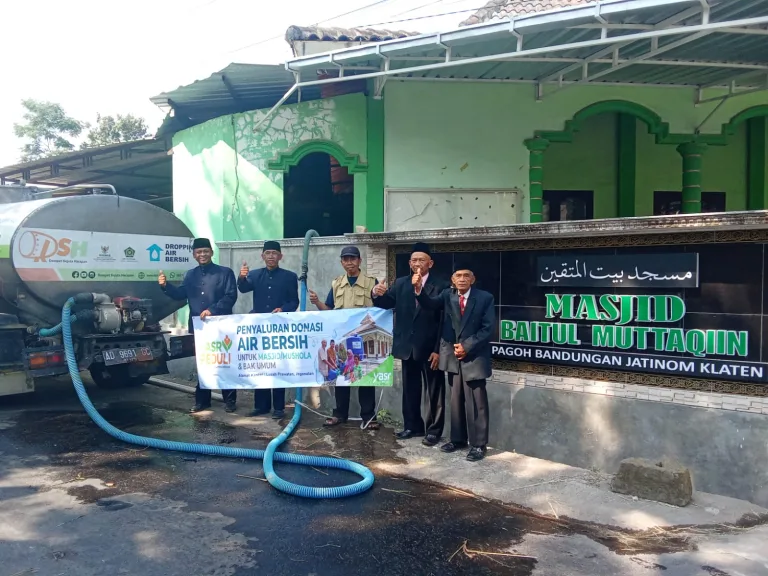 DSH Bersama Yasr Peduli Salurkan Bantuan Air Bersih untuk Warga Terdampak Kekeringan di Jatinom